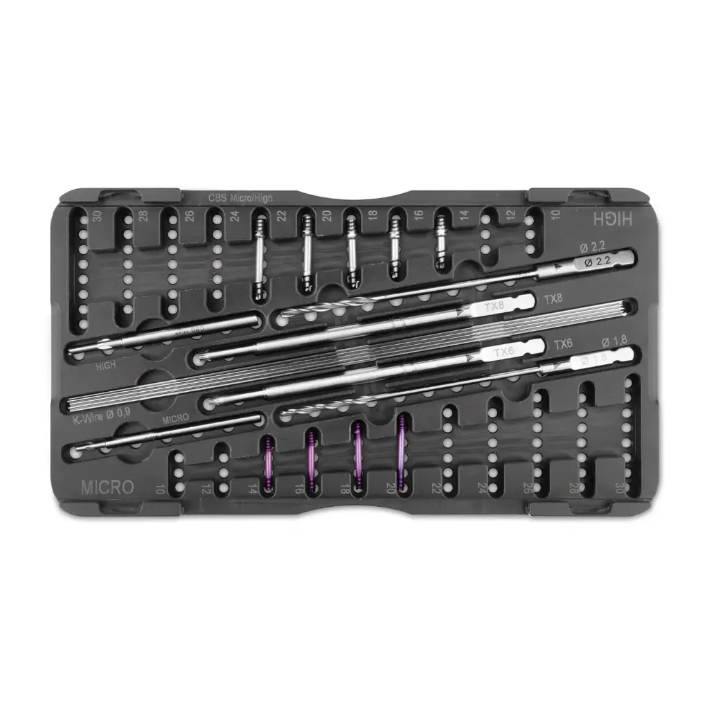 Kit CBS de Ø3,0 y 4,0 mm microcompresión  para perros y gatos pequeños